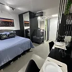 Ap Luxo Oscar Freire/Av Reboucas Cd 54